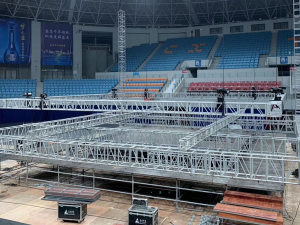 燈光音響租賃過程中突發情況與解決辦法