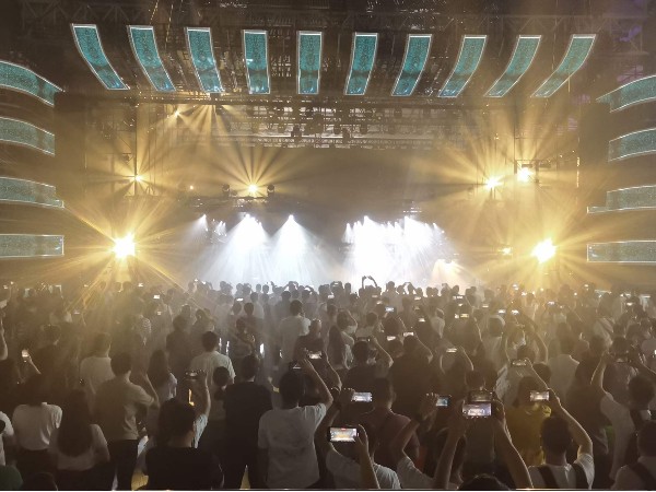 廣州燈光租賃設備商家挑選小技巧