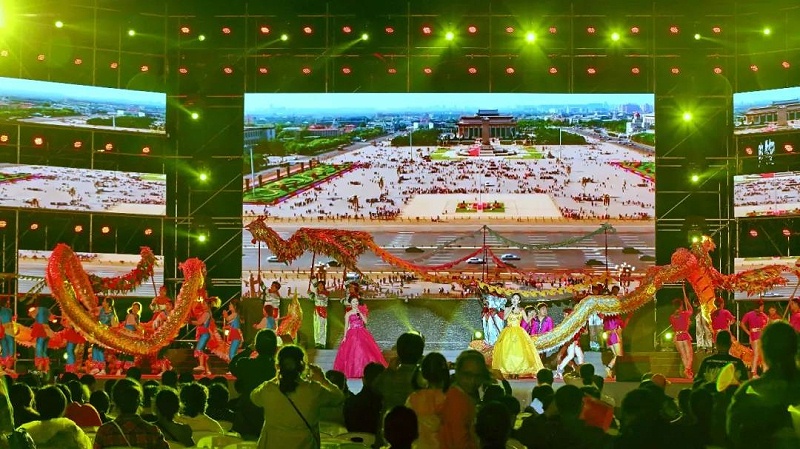 慶祝駱駝文聯(lián)合會成立10周年舞臺燈光租賃案例