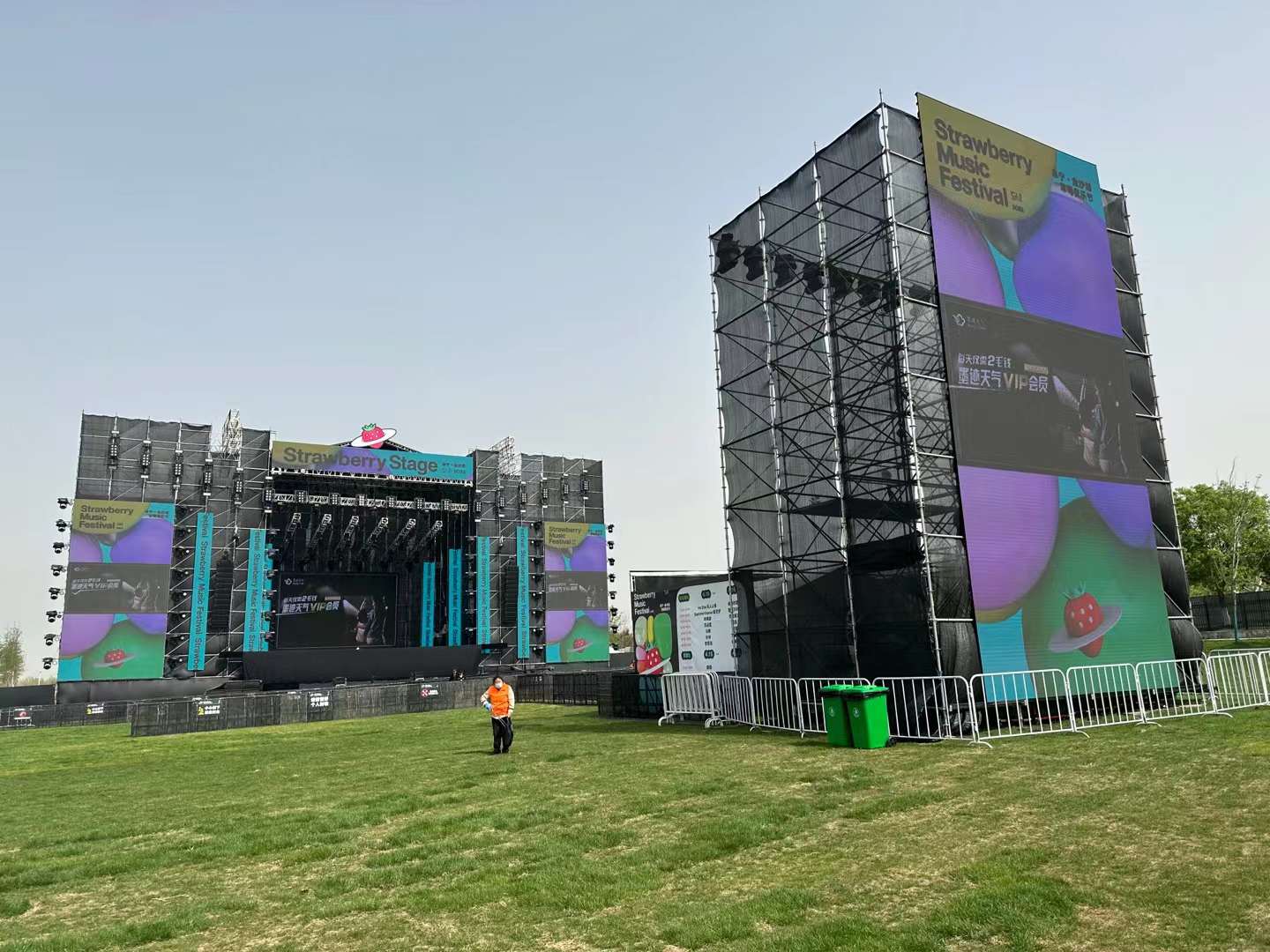 音樂節(jié)越是扎堆舉辦怎樣的舞臺租賃供應商是您所中意？