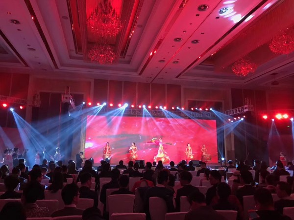 客戶租舞臺(tái)設(shè)備如何節(jié)約開支？