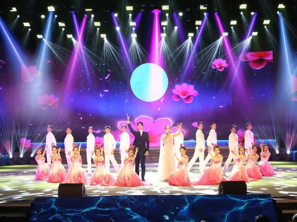 2021“我愛(ài)我家”中秋晚會(huì)燈光租賃成功案例