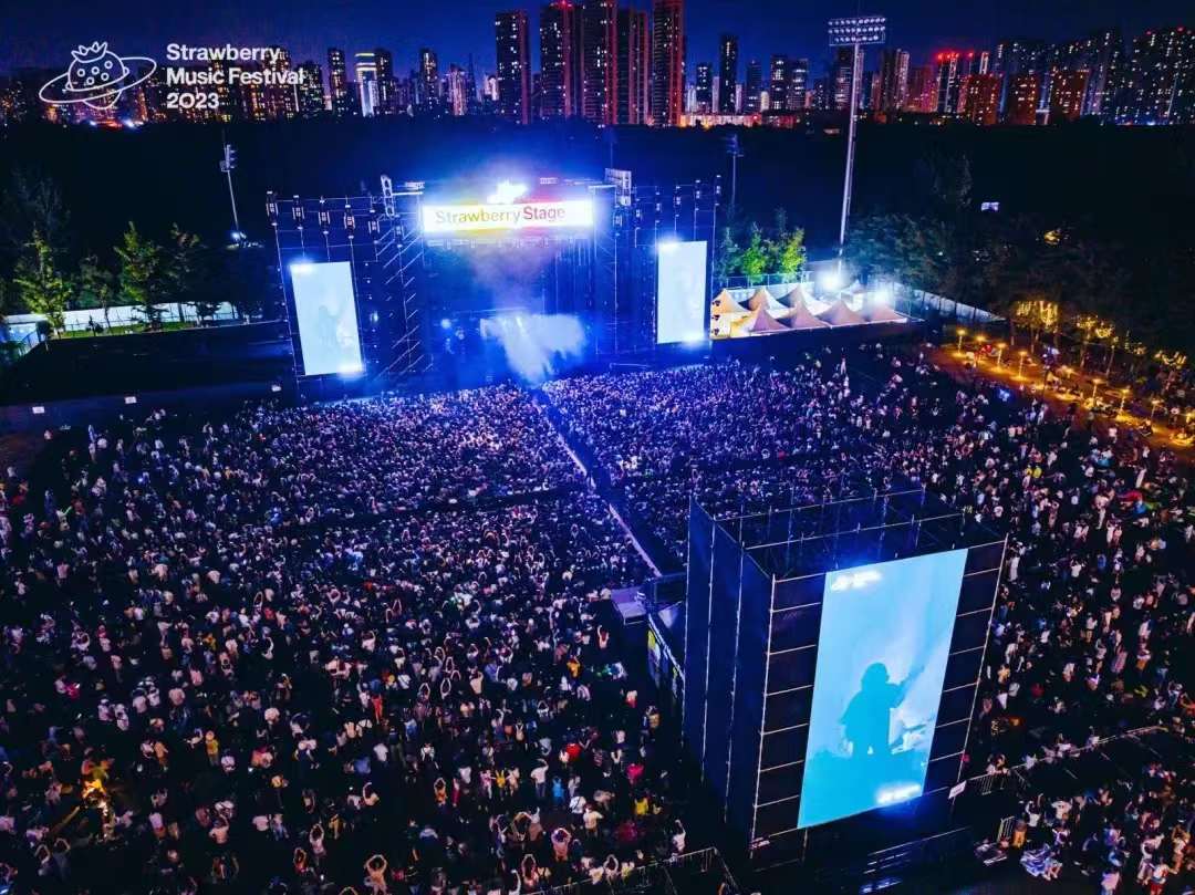 考察企業(yè)搭配性價(jià)好的舞臺租賃設(shè)備