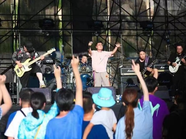 辨別寧波燈光租賃供應商是否有優勢值得被客戶選擇