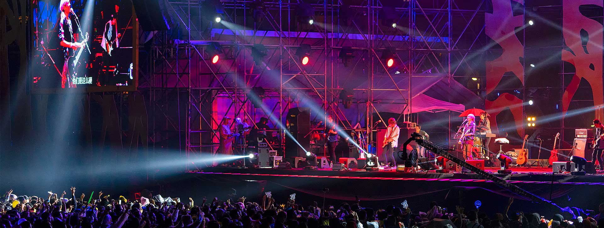【姜育恒寧波演唱會】鑫禾舞美專業舞臺搭建技術服務助力經典之聲燃動奧體中心