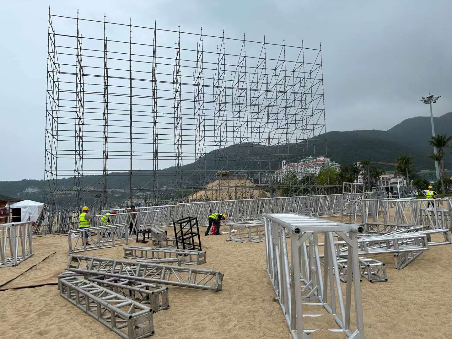 挑選舞臺雷亞架搭建服務(wù)公司掌握此一招則可1