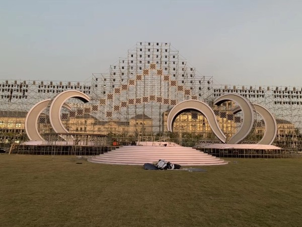 鑫禾舞美舞臺桁架租賃搭建安全系數(shù)高