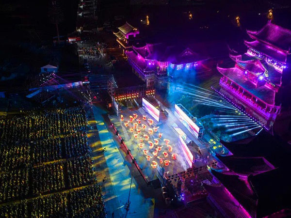 選擇燈光設備租賃公司需注意的細節